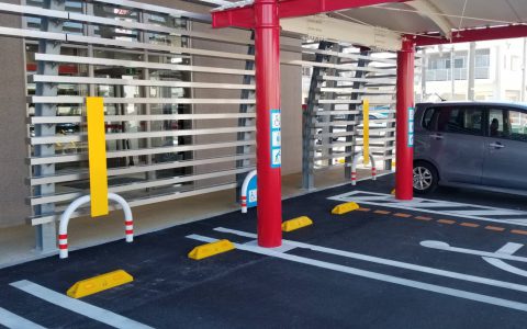 沖縄銀行なかぐすく支店 新設工事 駐車場サイン4