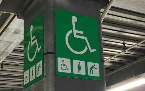 サンエー浦添西海岸パルコシティ 新築工事 駐車場身障者サイン
